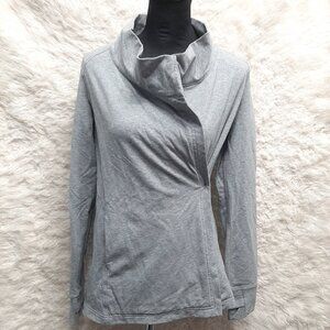 Lululemon Grey Gratitude Wrap Size: 4